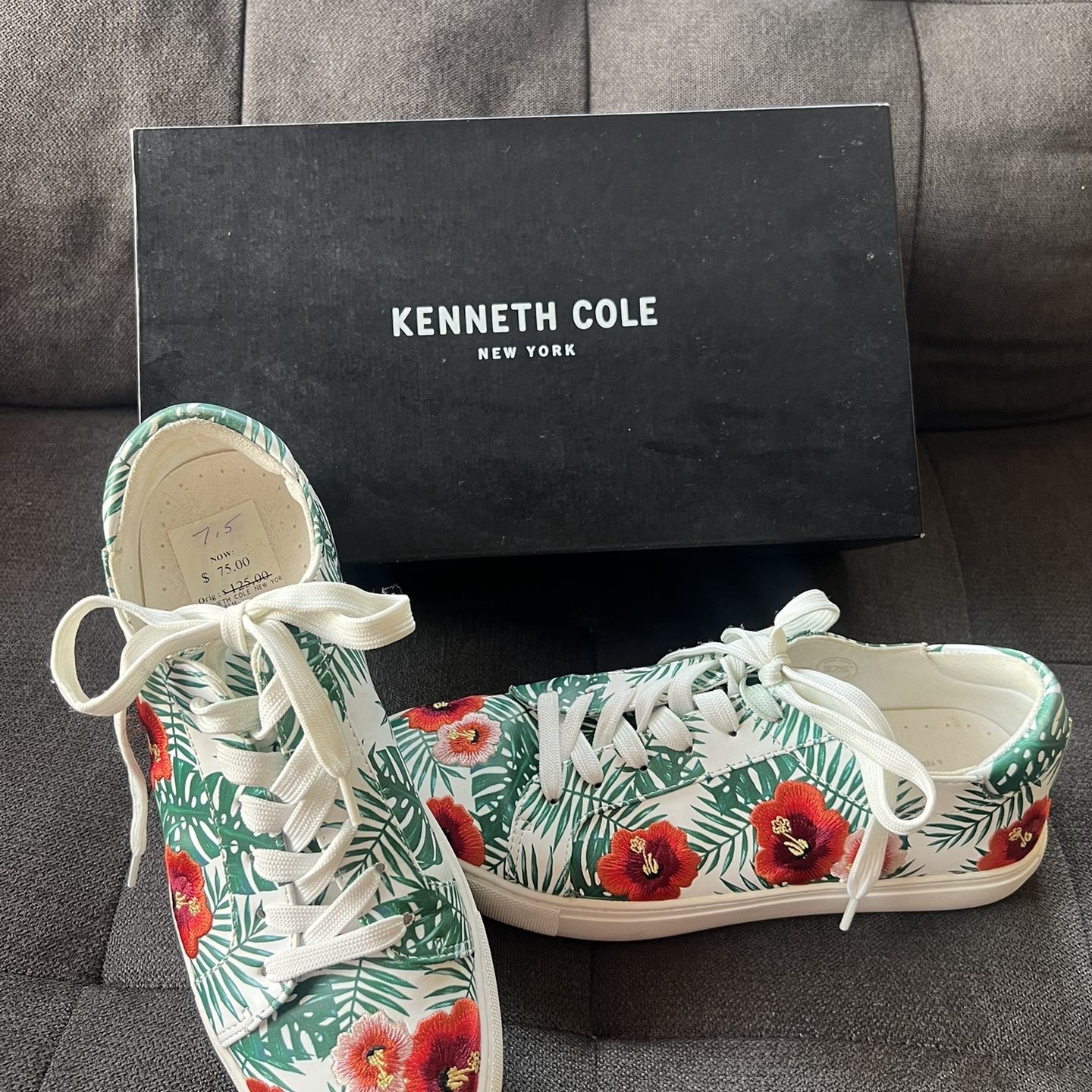REDUCED!!!Kenneth Cole Tropical Like New Shoes