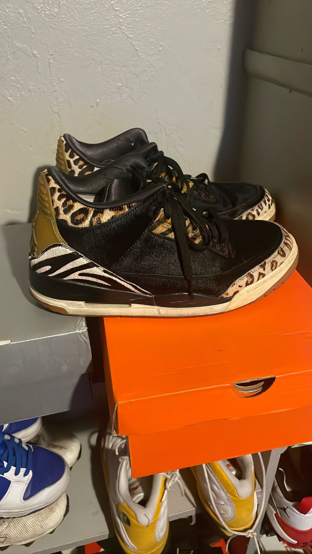 Jordan 3 retro se animal instinct size 10.5