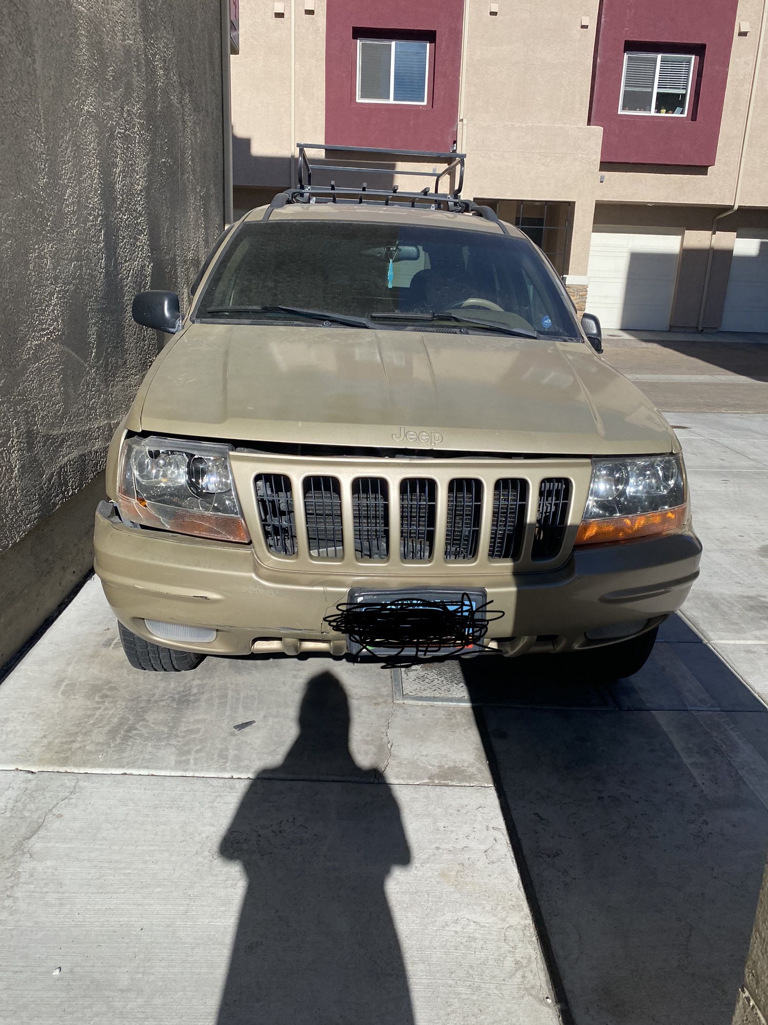 Jeep Cherokee 2000 Car Or Parts