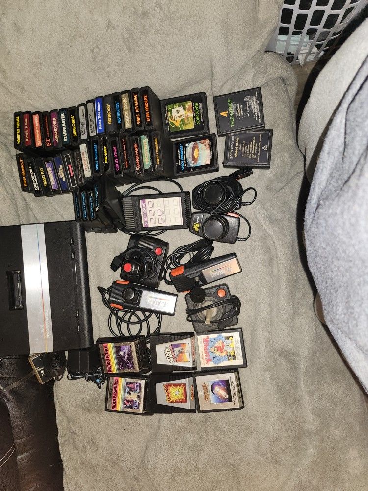 Atari 7800 Pro 45 Plus Games Multiple Joysticks And Controllers Everything Works