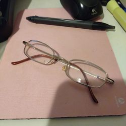 Reading Glasses 1.0. Local Only. No Shipping.