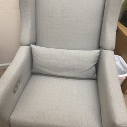 Brand New Funiture For Ssle
