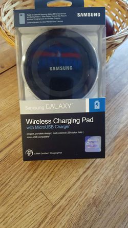 Samsung wireless charging pad