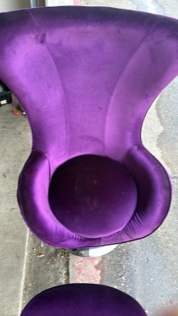 Custom lounge chair