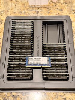 New RAM MEMORY 8GB DDR3 1333/10600L ( $7 each )