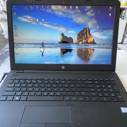 HP Laptop 1TB Touchscreen With CD DVD Reader 