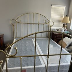 Bed Frame And Box Springs