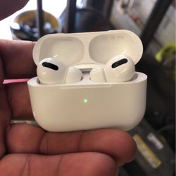 Airpods 