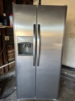 Refrigerator FRIGIDAIRE