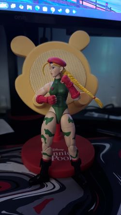 Cammy street fighter figure
