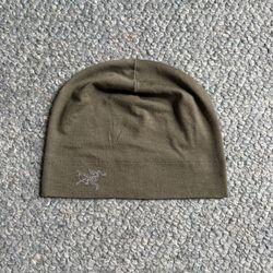 Arc’teryx Rho Lightweight Wool Toque Beanie L/XL 