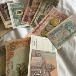 Foreign Bank Notes