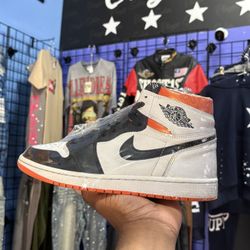 2021 Air Jordan Retro 1 "Electro Orange"