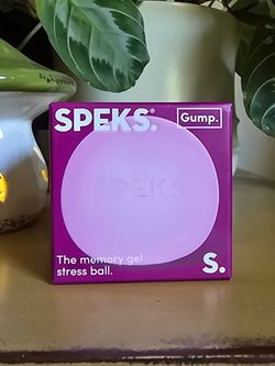 NIB Speks Original Gump Memory Gel Stress Ball - Moon Jelly