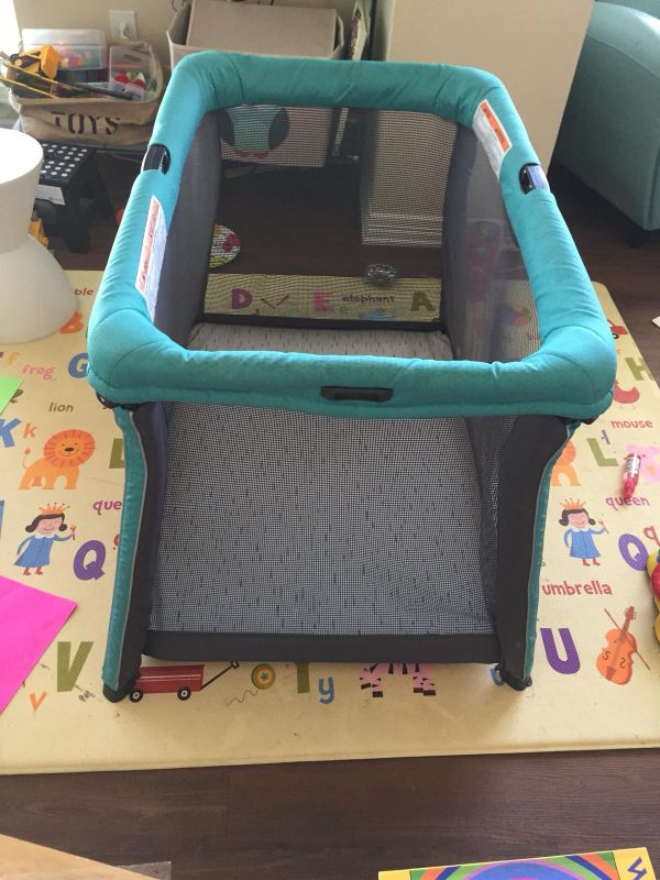 Chicco Pack N Play Like New For Sale In Dallas Tx Offerup