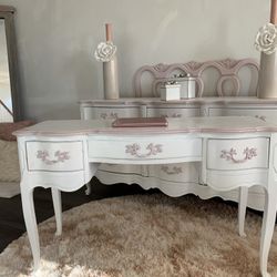 Bedroom Set