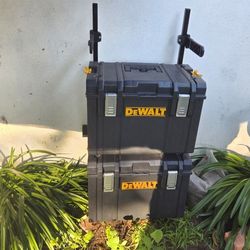 2 dewalt tough system toolbox With Rack heavy duty great condition