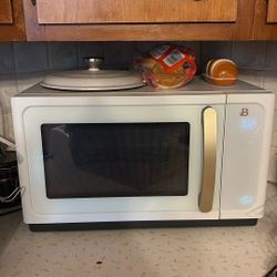 Drew Barrymore Microwave 