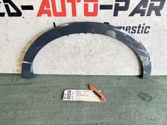 2020 - 2021 - 2022 - 2023 - 2024 AUDI Q3 REAR LEFT FENDER FLARE ARCH MOLDING OEM AY82936