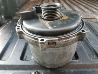 BMW 2002 745i. Altenater!