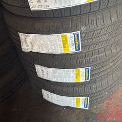 195/65/15 Goodyear Tires 🛞 All Season 