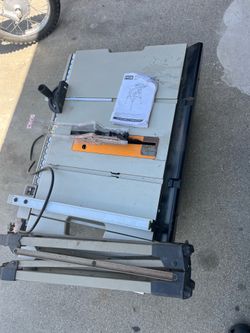 Wood saw
