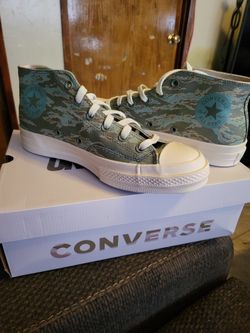 UNDEFEATED  X CONVERSE CHUCK TAYLOR ALLSTARS SIZES 9- 9.5 -10 FOR MEN