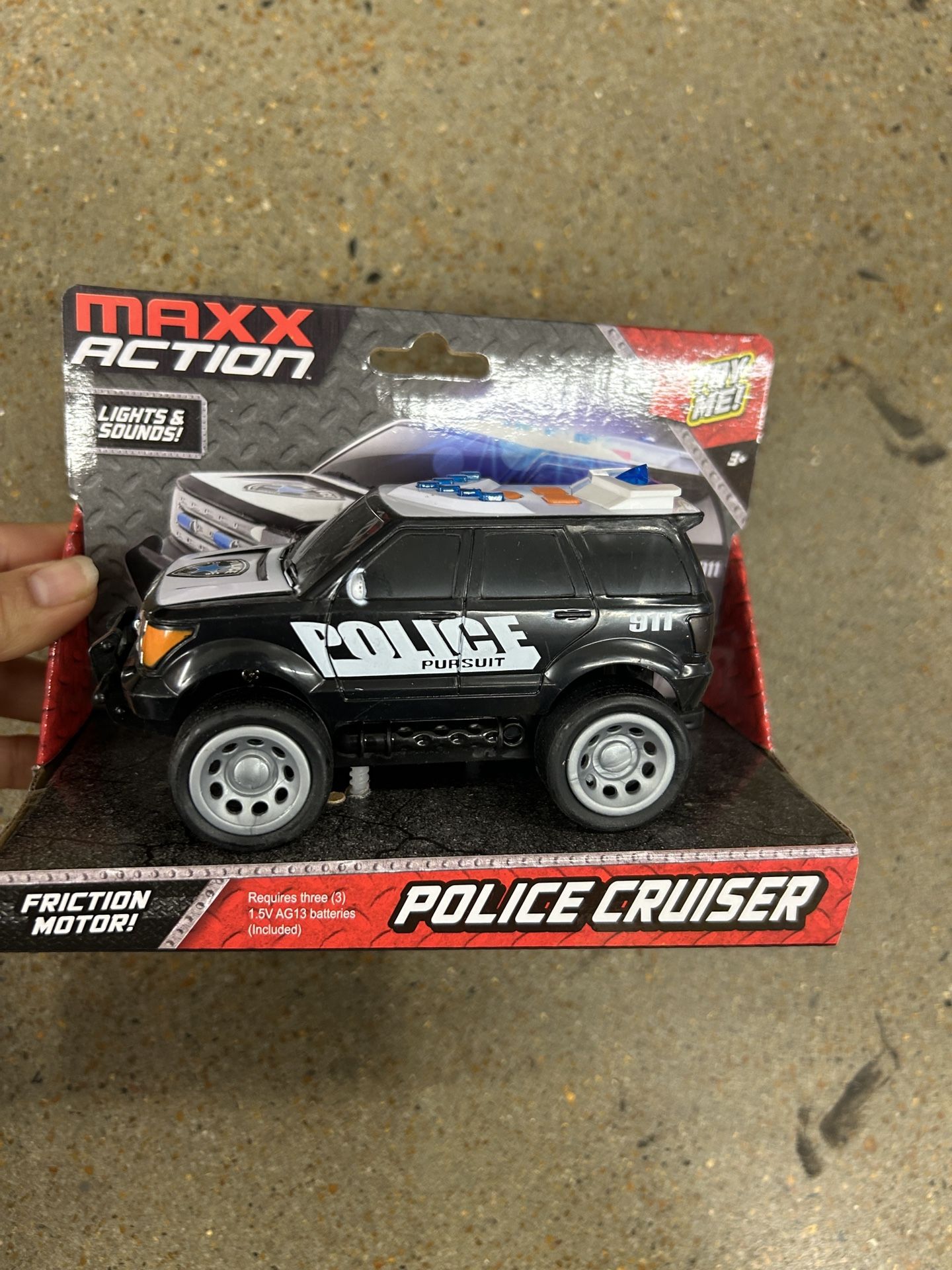NWT police cruiser with light & sound