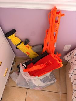 NERF IN GOOD CONDITIONS NEED GO TODAY