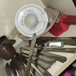 Utensils All 2 Dollars 