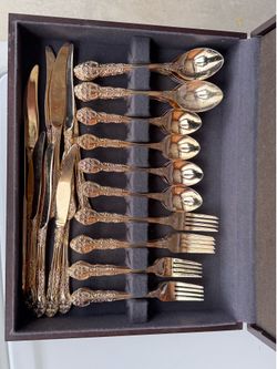 Gold finish flatware set