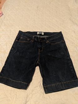 Levi Size 12 Shorts