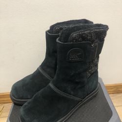 SOREL Women’s Black Suede Knit Buckle Casual Waterproof Winter Boots 8