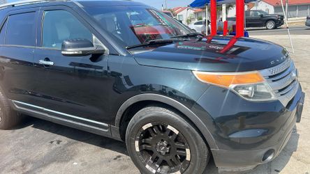 2014 Ford Explorer