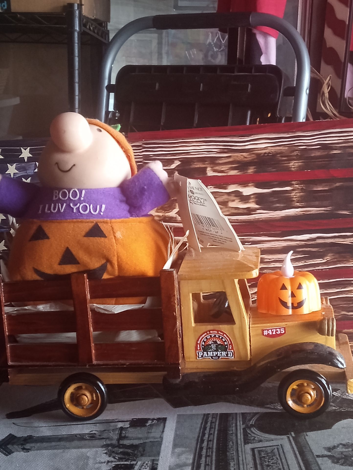 Wood crafted truck with pumpkin
