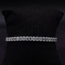 Emerald-Cut Tennis Bracelet – 14K White Gold | 15.49 CTW | 7 Inch (LAB)