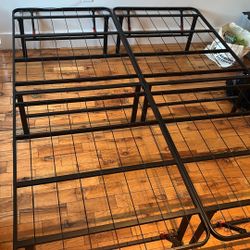 Metal Bedframe 