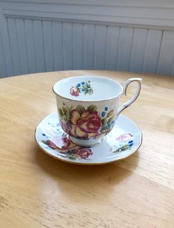 Duchess Teacup & Saucer