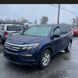 2016 AWD Honda Pilot