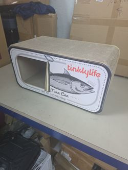 Tinklylife tuna can cat house & scratcher