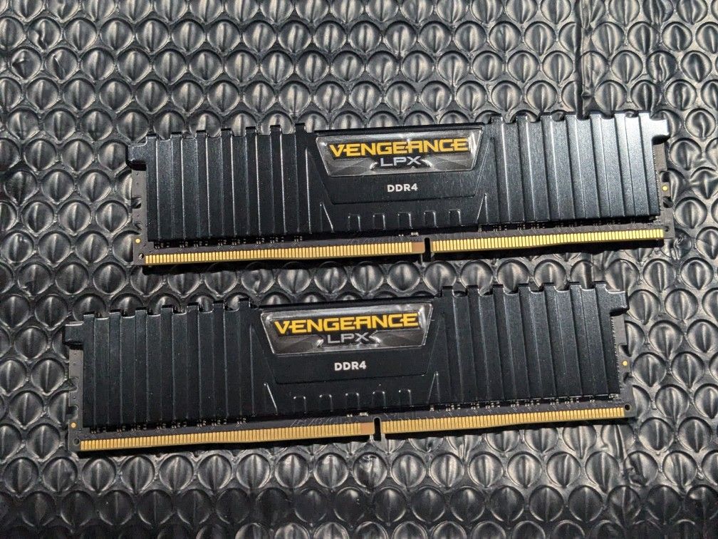 Corsair Vengeance LPX 16GB DR44 3200 Mhz (2x8GB)