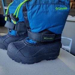Snow Boots 