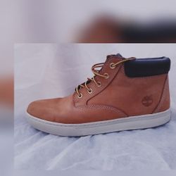 Mens Timberlands Chukka Boots!