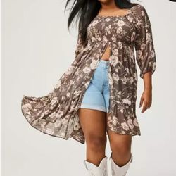 Plus Size Tunic By Torrid Size 2