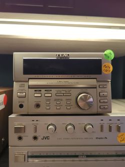 Teac MC-D80 CD/Tuner/Amplifier