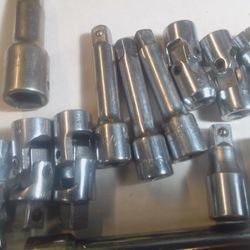 Lot of 18 . 4- Universal Swivel,  8- Extensions, 6- Swivel Sockets . Some Stanley, Craftsman and Off Brand. See Pics.