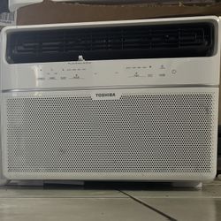 Thoshiba 8000 Btus Air Conditioners 