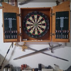 Dart Board And Case