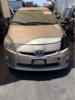 2010 - 2015 Toyota Prius 1.8L For Parts Only - PARTING OUT