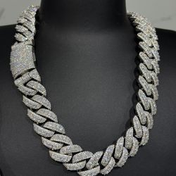 Monster VVS 22mm Moissanite Cuban Chain 22 inch